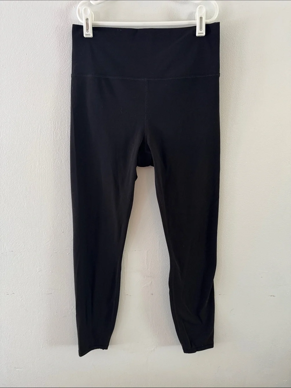 Vuori All The Feels high-rise black leggings Sz M - Picture 1 of 4